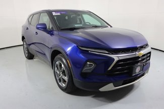 Used 2023 Chevrolet Blazer LT image 1