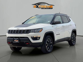 Used 2019 Jeep Compass Trailhawk image 1