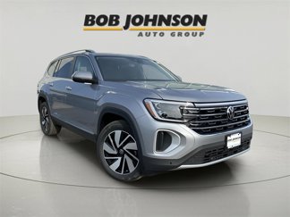 New 2025 Volkswagen Atlas SEL image 1