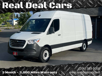 Used 2020 Freightliner Sprinter 2500 image 1