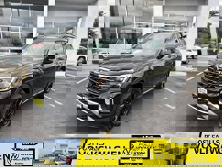 New 2025 Volkswagen Atlas Peak Edition SE image 1