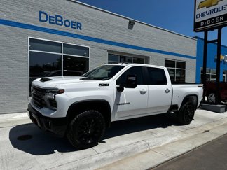 New 2025 Chevrolet Silverado 3500 LT w/ Trail Boss Package image 1