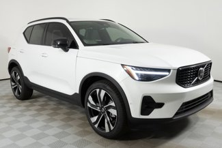 New 2026 Volvo XC40 B5 Ultra w/ Climate Package image 1