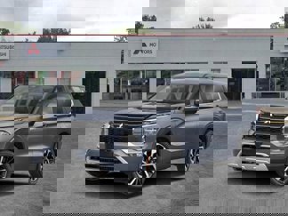 New 2025 Mitsubishi Outlander SE image 1