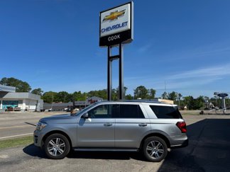 Used 2023 Ford Expedition Limited image 1