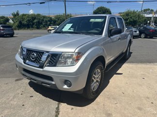Used 2016 Nissan Frontier SV image 1