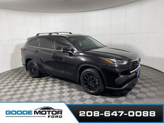 Used 2021 Toyota Highlander Limited image 1