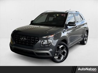 Used 2024 Hyundai Venue SEL image 1