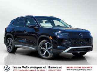 New 2025 Volkswagen Tiguan SE image 1