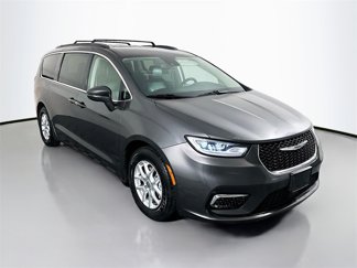 Used 2022 Chrysler Pacifica Touring-L image 1
