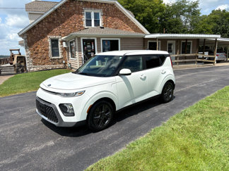 Used 2021 Kia Soul S image 1