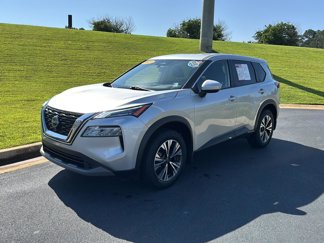 Used 2023 Nissan Rogue SV image 1