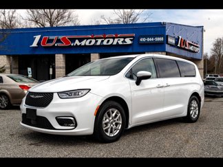 Used 2023 Chrysler Pacifica Touring-L image 1
