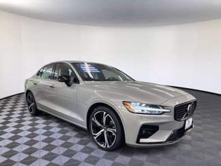 Used 2024 Volvo S60 B5 Plus image 1