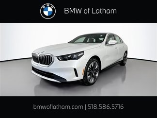 New 2026 BMW 530i xDrive image 1