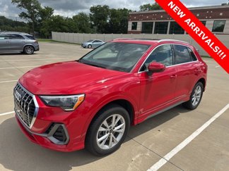 Used 2021 Audi Q3 2.0T Premium w/ Convenience Package image 1