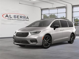 New 2025 Chrysler Pacifica Limited image 1