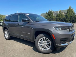 New 2025 Jeep Grand Cherokee L Laredo image 1