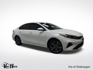 Used 2023 Kia Forte LXS image 1