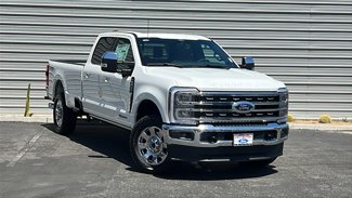 New 2025 Ford F350 4x4 Crew Cab Super Duty image 1