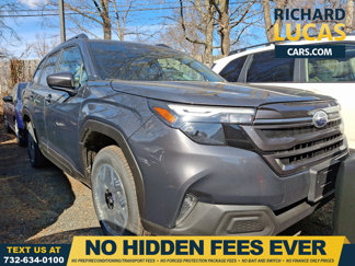 Used 2025 Subaru Forester Premium image 1