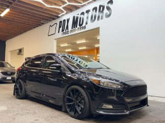 Used 2017 Ford Focus ST image 1