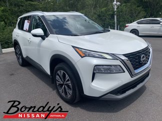 Used 2022 Nissan Rogue SV image 1