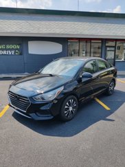 Used 2020 Hyundai Accent SE image 1