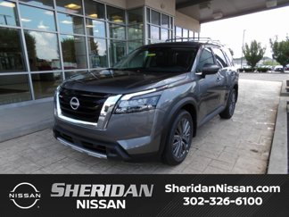 New 2025 Nissan Pathfinder SL image 1