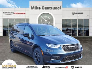 New 2025 Chrysler Pacifica Select image 1
