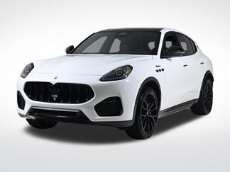 Used 2025 Maserati Grecale Modena image 1
