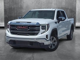 Used 2024 GMC Sierra 1500 SLT image 1