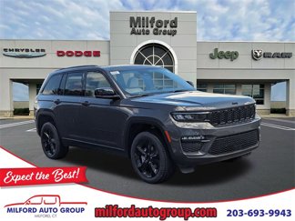 New 2025 Jeep Grand Cherokee Limited w/ Black Appearance Package image 1