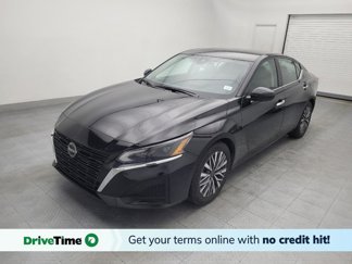 Used 2023 Nissan Altima 2.5 SV image 1