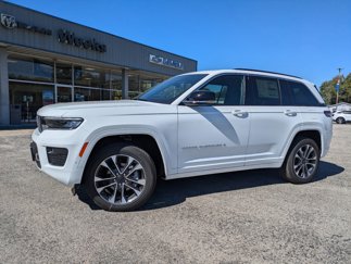 New 2025 Jeep Grand Cherokee Overland image 1