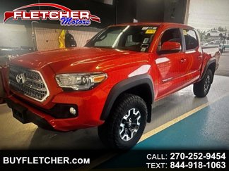 Used 2017 Toyota Tacoma TRD Off-Road image 1
