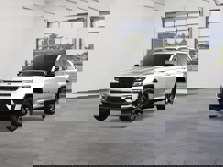 New 2025 Jeep Grand Cherokee Limited video 1