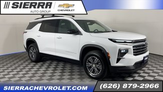 New 2025 Chevrolet Traverse LT image 1
