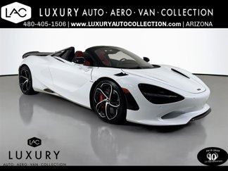Used 2024 McLaren 750S Spider image 1