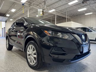 Used 2021 Nissan Rogue Sport S image 1