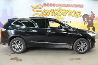 Used 2022 Buick Enclave Avenir image 1