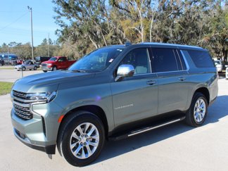 Used 2023 Chevrolet Suburban Premier image 1