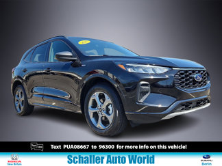 Used 2023 Ford Escape ST-Line image 1