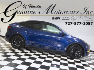 Used 2022 Tesla Model Y Long Range image 1