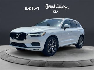 Used 2021 Volvo XC60 T5 Momentum w/ Advanced Package image 1