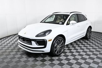 Used 2025 Porsche Macan image 1