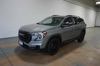 Certified 2024 GMC Terrain SLE image 1