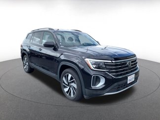 Used 2024 Volkswagen Atlas SE image 1