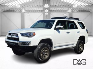 Used 2023 Toyota 4Runner Limited image 1