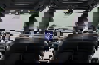 New 2026 Volvo XC60 T8 Ultra image 1
